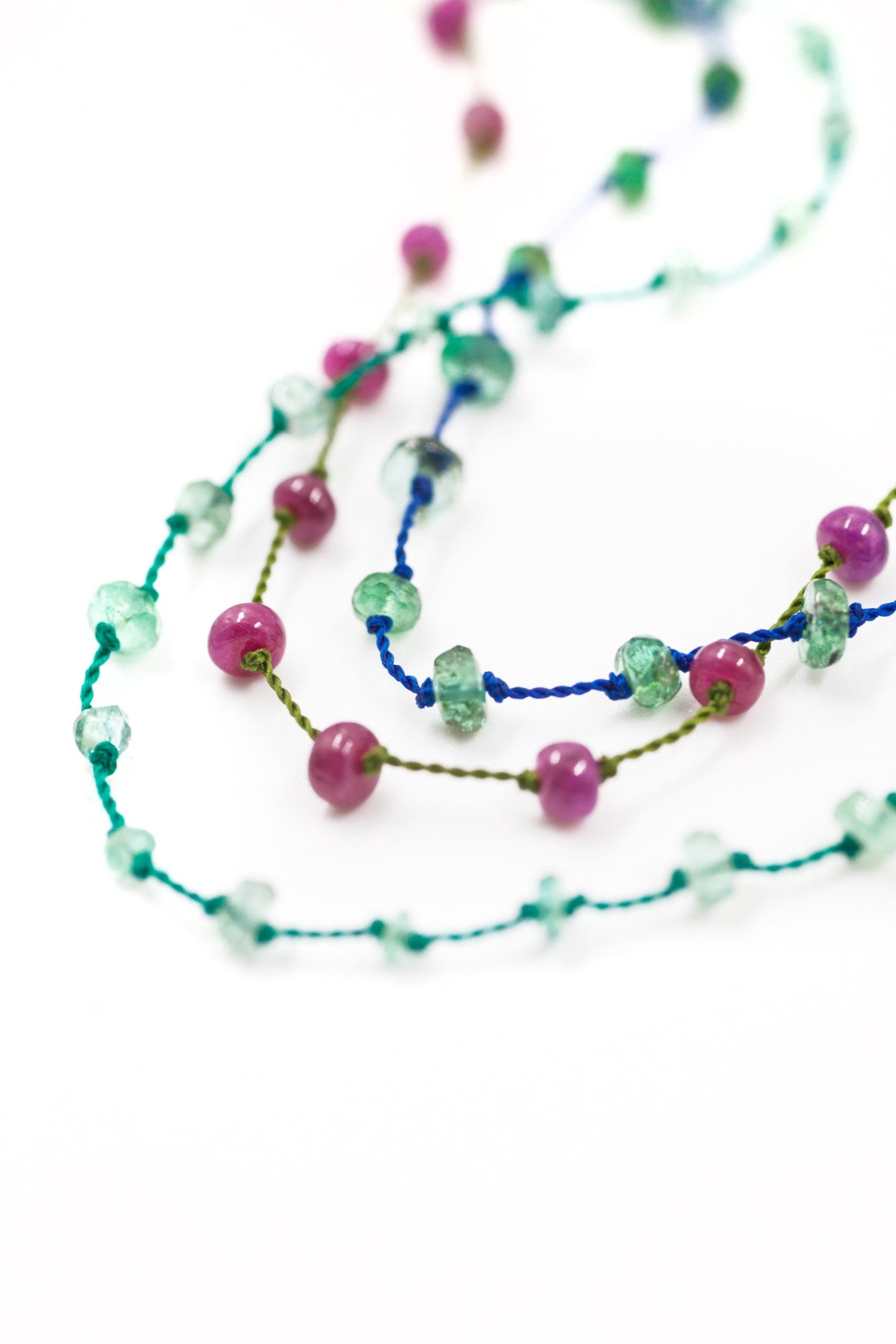 Necklace Beady Beat Fine Yellow Gold K14 with Emeralds and 58cm Pink Cord