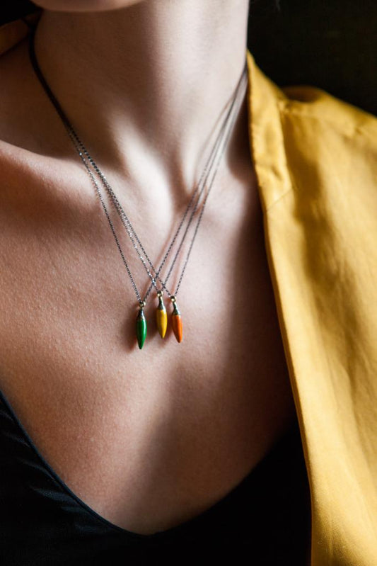 Necklace Soo Hot Chili with Medium Green Pepper and Nano Ceramic Chain